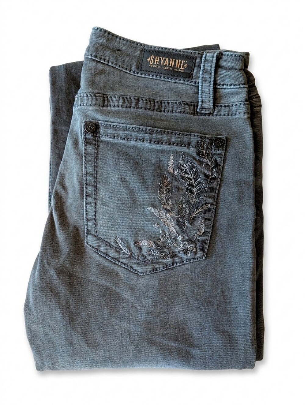 Shyanne Gray Wash Mid Rise Floral Embroidered Pocket Boot Cut Jeans Size 29